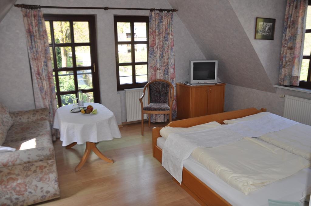 Gutsschaenke Sennerhof Ξενοδοχείο Oberwesel Εξωτερικό φωτογραφία